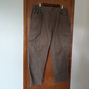 CQR Brown Ripstop Cargo Pants 40W 30L Utility Tactical Hiking